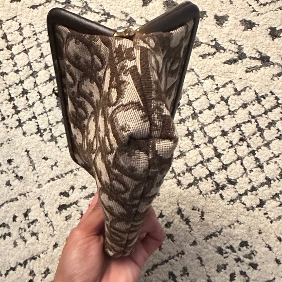 Dior Cosmetic/Clutch/Wallet Kisslock Pouch - Picture 12 of 14